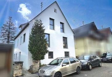 Hochwertig saniertes Dreifamilienhaus in Schwaikheim - kurz vor Fertigstellung!