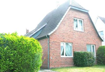 25451 Quickborn EFH - Handwerker sind gefragt : Sanierung - Ausbau - Anbau - Abbau - Neubau ? - Gutachten , sowie eine Bauvoranfrage liegt vor