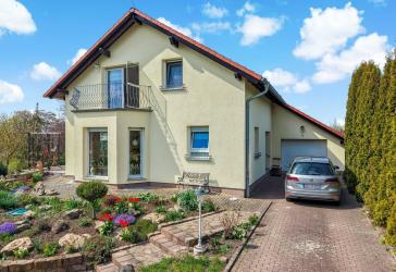 Familienhaus mit Kamin, Fußbodenheizung und traumhaftem Grundstück in Gimritz
