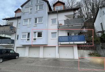 Schöne Etagenwohnung mit viel Platz