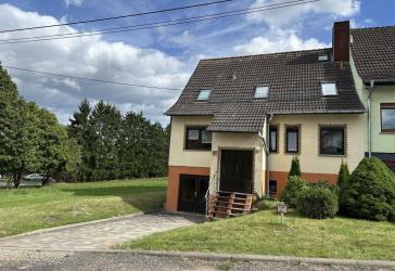 Vorschaubild Reihenendhaus