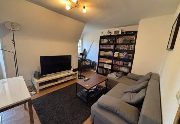 Helle Dachgeschosswohnung nähe Bodenseecenter