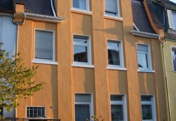 Charmante 4-Zimmer-Altbauwohnung mit Gartenmitbenutzung in ruhiger Lage