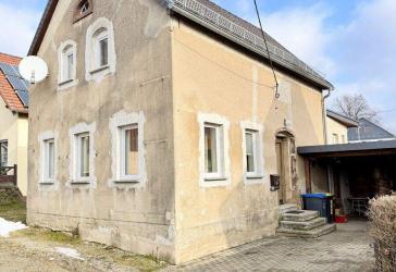 Charmantes Wohnhaus - Renovierungsobjekt mit großem Gestaltungspotenzial