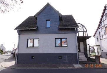 Wohlfühl-EFH mit großzügigem Wintergarten - 7 Zimmer auf 630 m² in Obersuhl