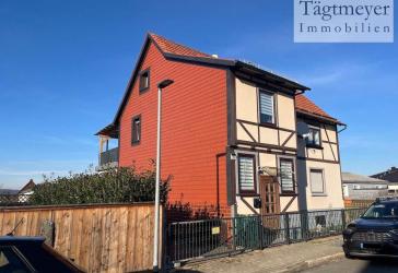 Charmantes Fachwerkhaus (2 Wohneinheiten) mit Gartenidylle und Dachterrasse