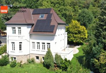 Historischer Charakter trifft modernen Wohnkomfort - außergewöhnliches Einfamilienhaus in Detmold-Heiligenkirchen