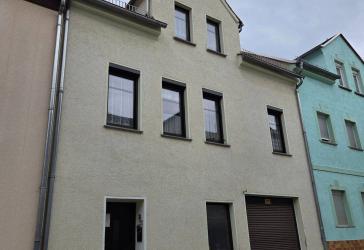 Wohnhaus in 08451 Crimmitschau, Rosa-Luxemburg-Str. 25