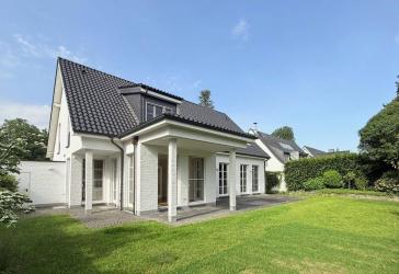 Vorschaubild Villa