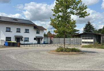 Gewerbegrundstück mit Bürohaus und viel Potenzial+Hallenanbau+gewerbehalle