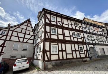 Mehrfamilienhaus im Fachwerkstil als Kapitalanlage - KEINE KÄUFERPROVISION!