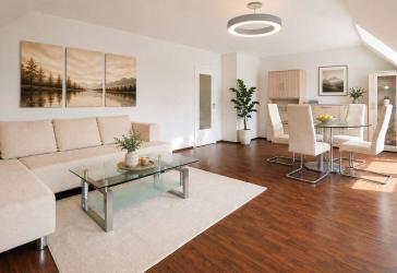 Helle 3-Zi.-DG-Wohnung + XXL-TG-Eckplatz, 2 Balkone, EBK, 95m² in Karlsfeld PROVISIONSFREI