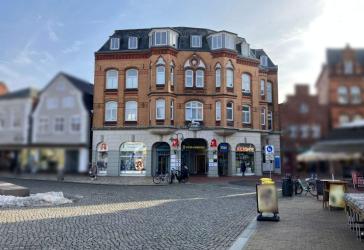 Großzügige Gewerbefläche (209 m²) in zentraler Innenstadtlage - Ideal für Praxis oder Büro