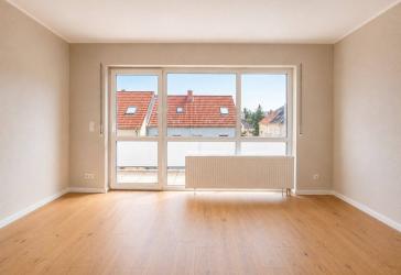 Stylische 4-Raum Wohnung mit 2-Balkonen und Bädern im Herzen von Weinböhla