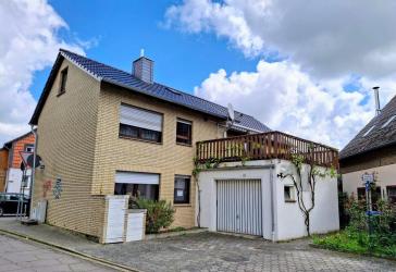 Haus mit 160 m² Wfl., aufgeteilt in 2 Wohnungen je 80 m², Flechtorf hat sehr gute Infrastruktur, 1 km bis zur A 39