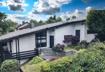Ein Zuhause zum Ankommen - Wohnen in ruhiger Bestlage mit besonderem Charakter!