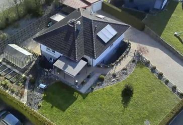Modernes Einfamilienhaus / Bungalow mit großem Garten und viel Platz für die ganze Familie