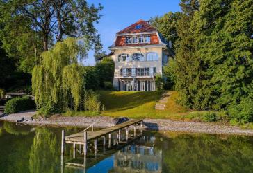 Vorschaubild Villa