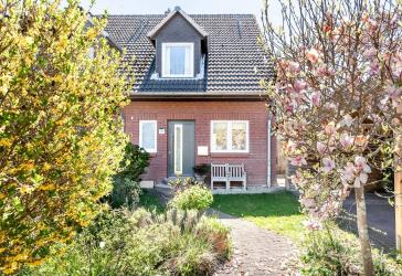 Geschmackvolles ERH auf ca. 300 m² Süd-Grundstück in ruhiger, familienfreundlicher Lage