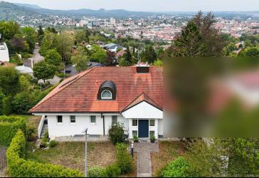 Traumhafte Doppelhaushälfte in Bestlage der Achalm