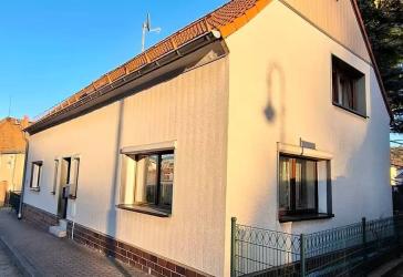 *Provisionsfrei* Bezugsfertiges EFH mit Dachterrasse und barrierefreiem Zugang