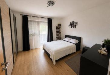 Sichere Kapitalanlage in gefragter Wohnlage - vermietete 3-Zimmer-Wohnung mit Südbalkon