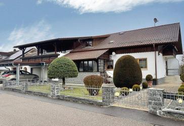 Vorschaubild Mehrfamilienhaus