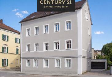 Attraktive Kapitalanlage: Saniertes Mehrfamilienhaus in zentraler Lage von Regensburg