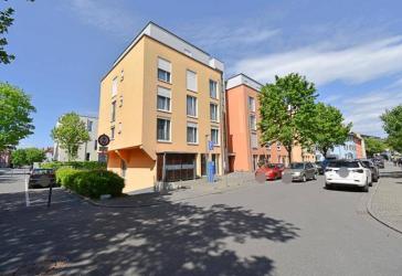 Moderne 4,5-Zimmer-Wohnung mit Garage und Aufzug im Haus, in bevorzugter Citylage von Singen