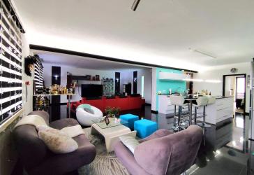 Moderne Eigentumswohnung mit Loft-Charakter im Herzen von 95326 Kulmbach!
