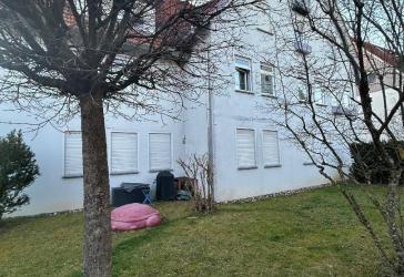 großzügige 5 Zimmer-Wohnung - bezahlbarer Wohnraum für Familien