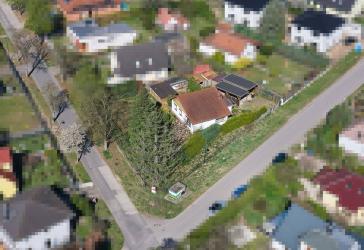 Familienfreundlich bauen in Panketal: Eckgrundstück mit Teilungspotenzial