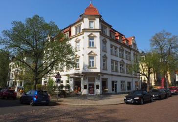 Lichtdurchflutete Maisonette mit Turmzimmer & Dachloggia in Bestlage Striesen-Ost