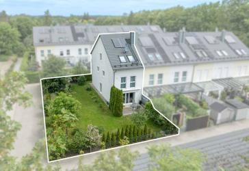 Raumwunder mit 5 Zimmer, großem Garten, Garage & Stellplatz