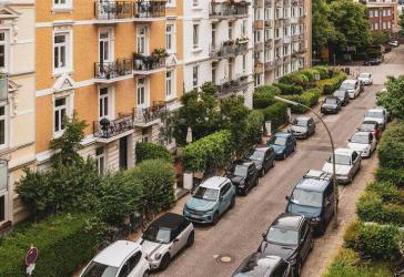 Provisionsfrei: Lichtdurchflutete 3-Zi-Endetage mit großem Südwest-Balkon | Eppendorf/Hoheluft-Ost