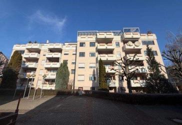 Schön geschnittene 3,5 Zimmer Wohnung in Tamm
