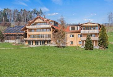 Vorschaubild Mehrfamilienhaus