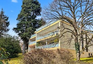 Direkt am Starnberger See - frisch renovierte 3-Zi.-ETW mit Hobbyraum und tollem Blick in Feldafing