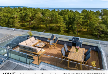 Ferienimmobilie in Miteigentum: Penthouse in erster Meereslinie mit Dachterrasse, Sauna und Pool