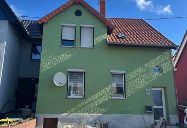 Vorschaubild Reihenendhaus