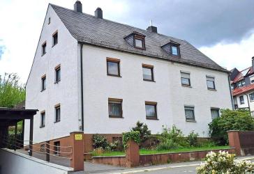 Gepflegte Doppelhaushälfte in zentraler Lage von Marktredwitz
