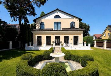 Vorschaubild Villa