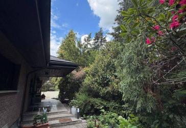 Preissenkung unter 790k: Großzügige Klinker-Residenz auf 1.373 m² Parkgrundstück!
