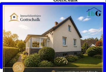 Charaktervolles Haus - ca. 60 m² Wohnfläche, mit 4 Kellerräumen und einem Kaltdach mit Ausbaureserve,