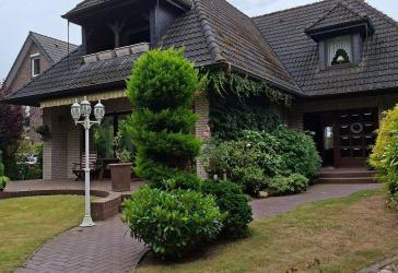 Charmantes Einfamilienhaus direkt am Wald in Kirchweyhe