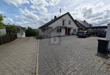 Vorschaubild Mehrfamilienhaus
