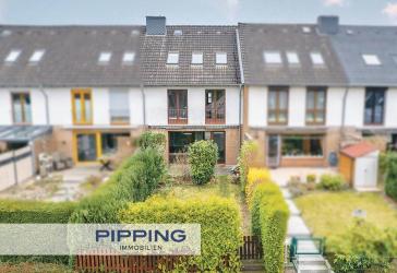 Ihr neues Zuhause: 'Charmantes Mittelreihenhaus mit Vollkeller in Glinde'