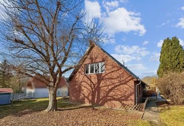 Einfamilienhaus mit viel Platz, Charme und schnellem Internet via Glasfaser bei Neubrandenburg