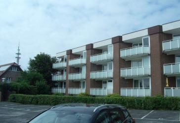 ' Provisionsfrei ' Sehr schicke modernisierte 2 Zimmerwohnung mit großem Balkon in guter Wohnlage von Westerland
