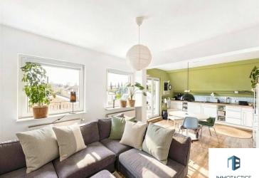Großzügige 4-Zimmer- Wohnung mit Altbaucharme und Balkon in Bad Kreuznach-Süd